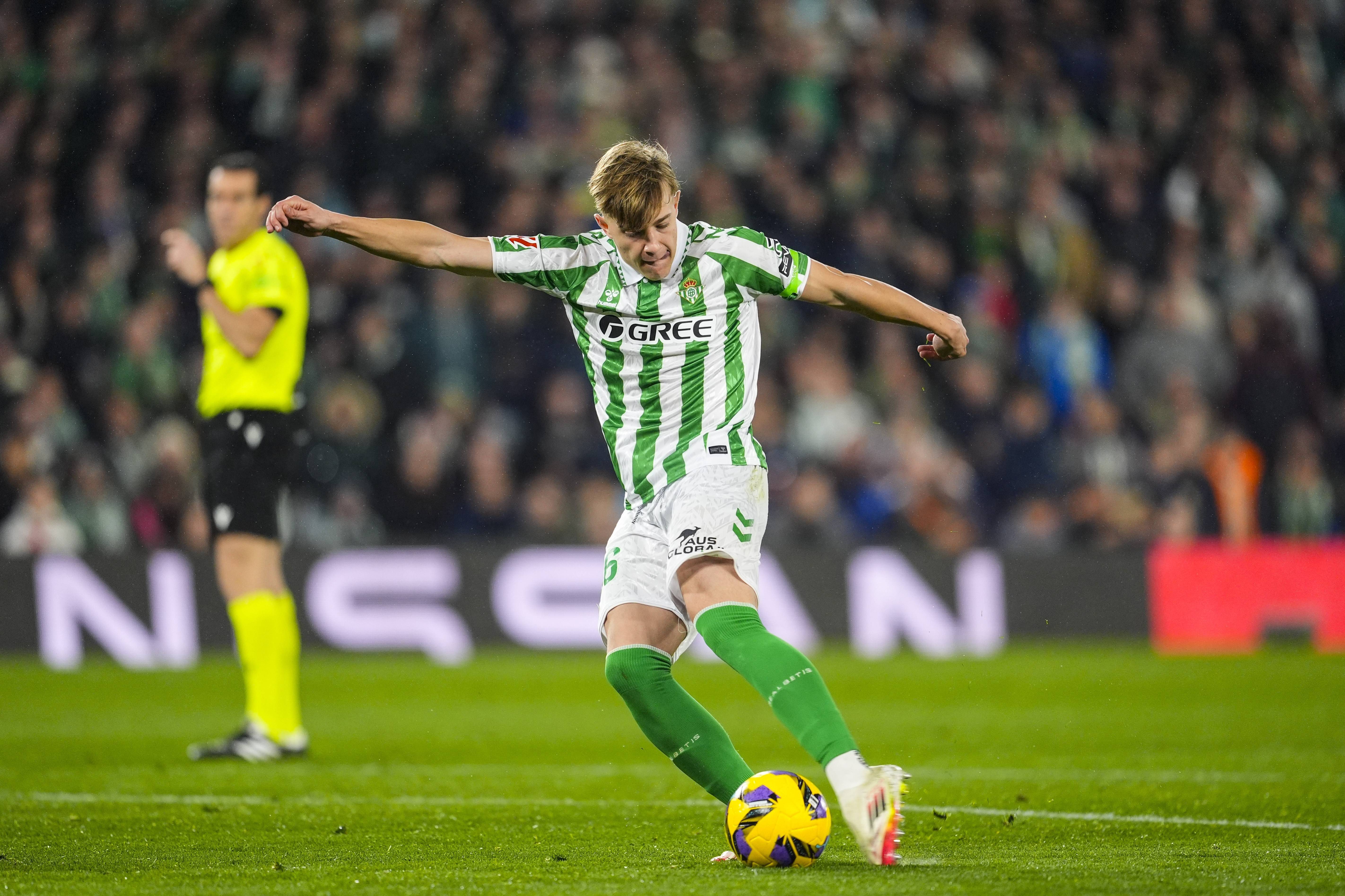 爱游戏-包含里程碑夜莱比锡豪取连胜，英超赛前刷纪录，信心回归，纪律约束更严格的词条-爱游戏