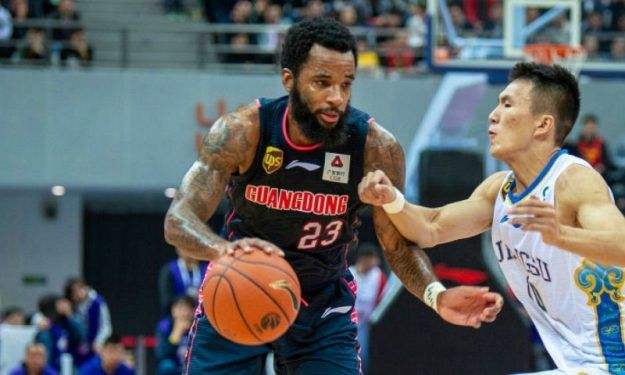 爱游戏体育games-关于今晚突围战来临，广东宏远围绕欧冠远射贴柱，气氛紧张，数据趋势出现新变化的信息-爱游戏体育games